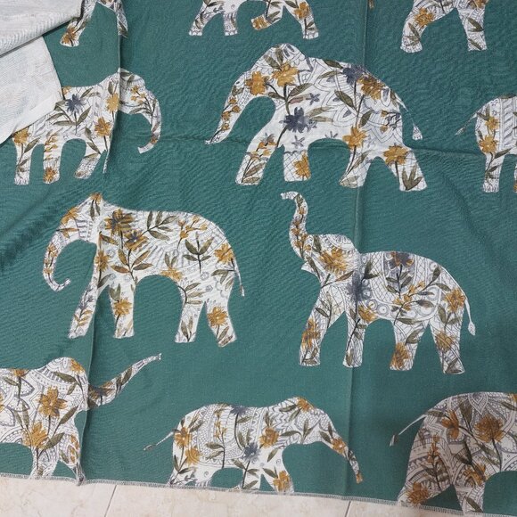 Thin Cotton Animal Print ELEPHANT fabrics Sewing Projects Fun Crafty Finds - Picture 2 of 7
